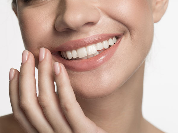 Manhattan Bridge Orthodontics Close up of girl with nice teeth